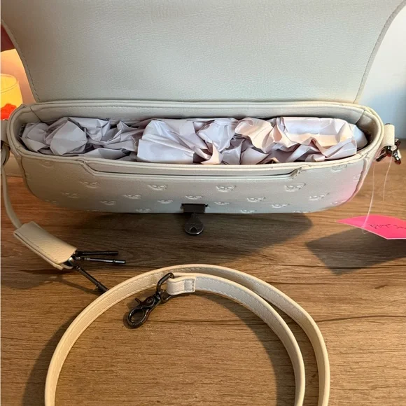 BETSEY JOHNSON Creamy Satchel/Crossbody, NWT - Picture 9 of 13
